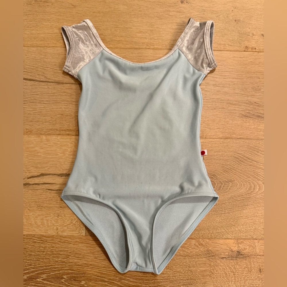 Yumiko Leotard